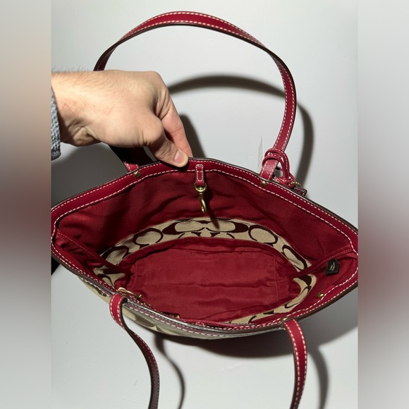 Coach Signature Striped Khaki & Crimson Canvas/ Leather Tote Bag‎ Vintage NWT - Picture 7 of 8